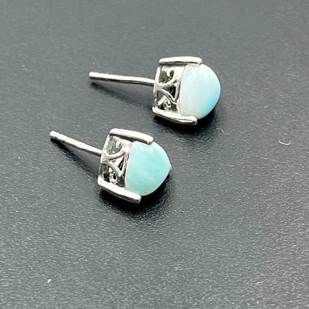 Sterling Silver Ocean Blue Larimar Rounded Triangular Prong‎ Stud Earrings